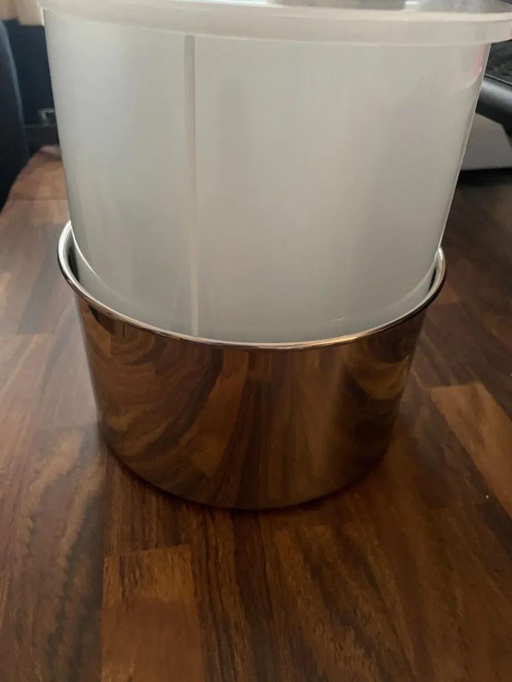 Williams Sonoma Final Touch Ice Bottle Chiller
